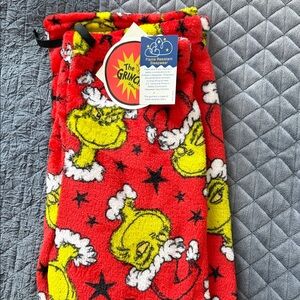 The Grinch *NWT* Kids Pajamas